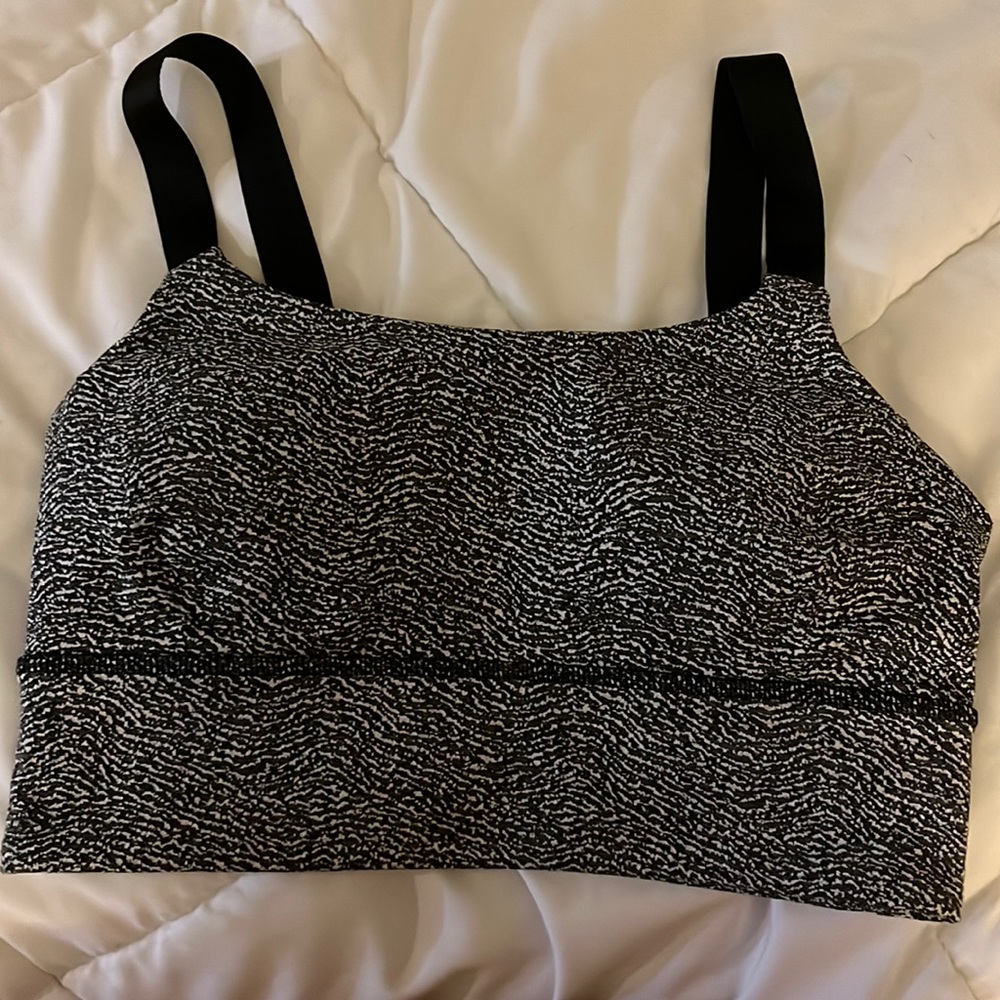 Size 4 Lululemon Bra with Older Design